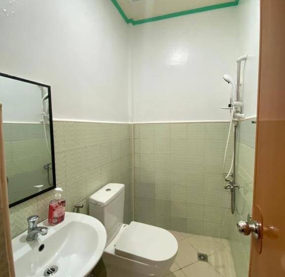 هاستل Guiding Lights Inn