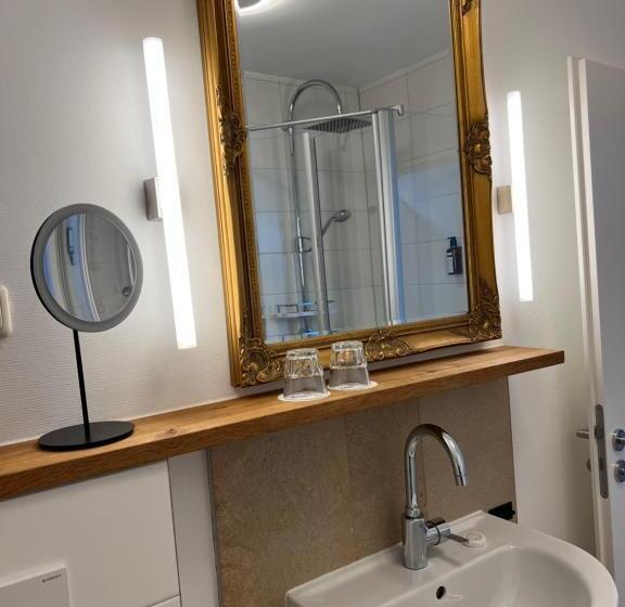 Aparthotel Parsberg Lferstl