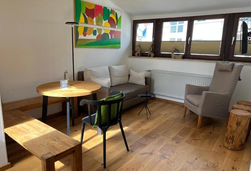 Aparthotel Parsberg Lferstl