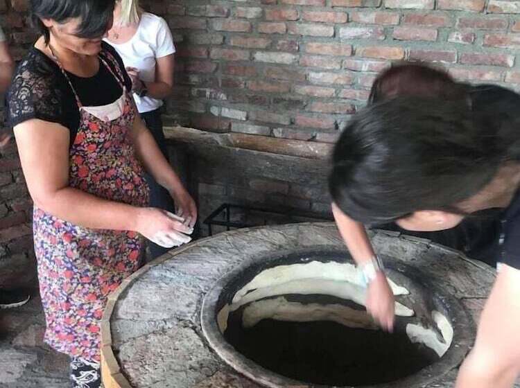 تختخواب و صبحانه Barnavela Hotel  Wine Cellar