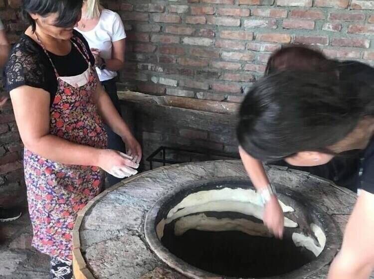 تختخواب و صبحانه Barnavela Hotel  Wine Cellar