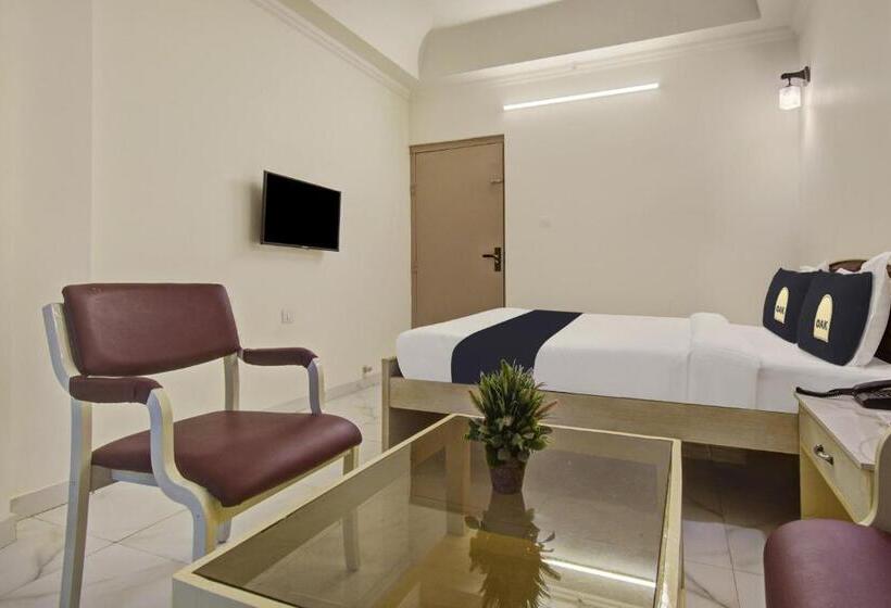 فندق Townhouse Oak The Tulip Regency