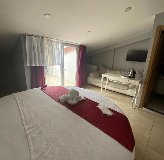 בית מלון כפרי Esen Life