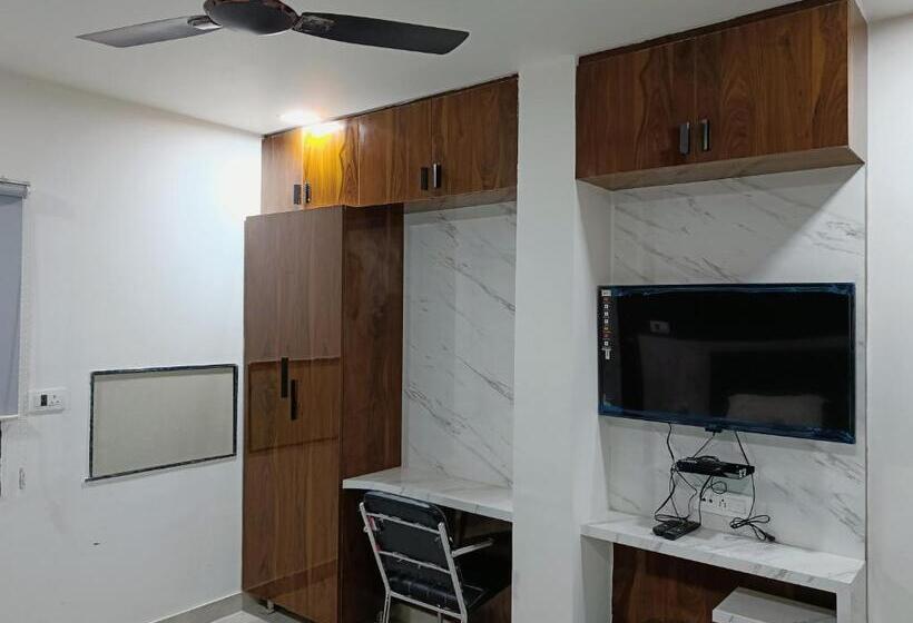 酒店 Imperial Crown