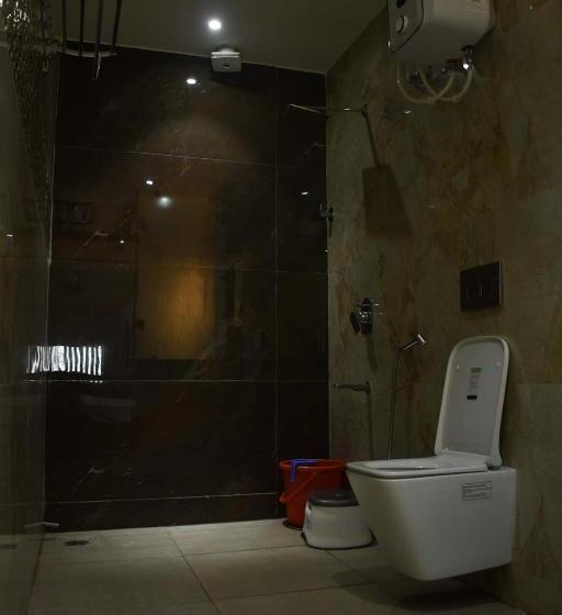 酒店 Imperial Crown