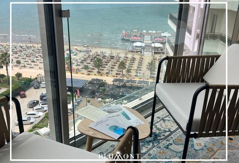 בית מלון כפרי Luxury Rooftop Suites By Blumont