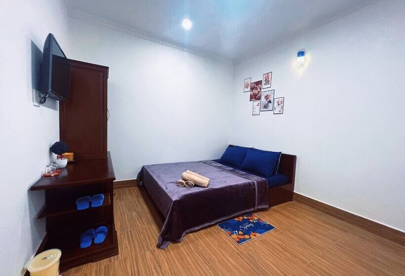 هتل Nhan Tay Hostel