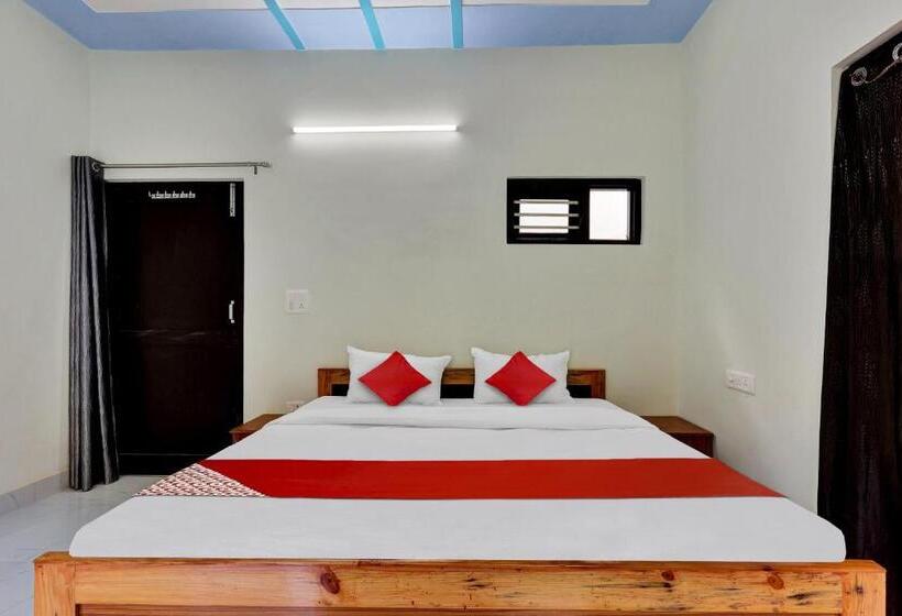 فندق Oyo Flagship 81044 Mid Mountain