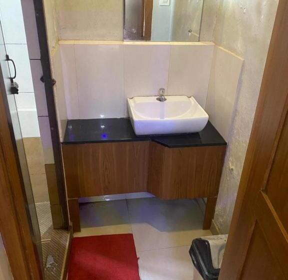 فندق Redbell Suites Calicut