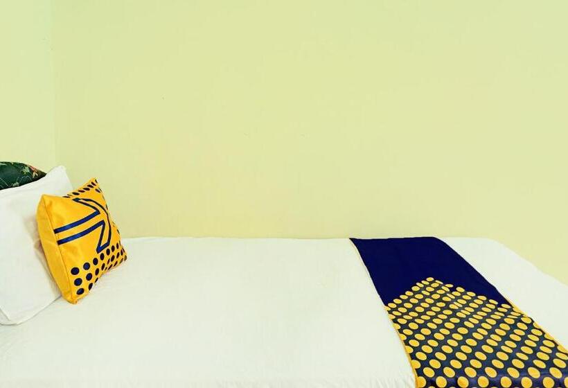 בית מלון כפרי Spot On 92400 Dhaha Penginapan House Syariah