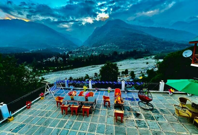 فندق Hollywood, Manali