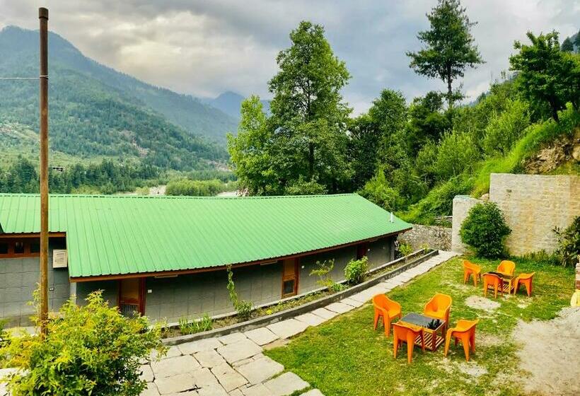 فندق Hollywood, Manali