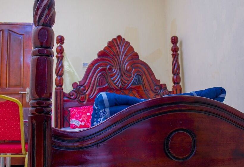 مُتل Sabunyo Hotel Sironko