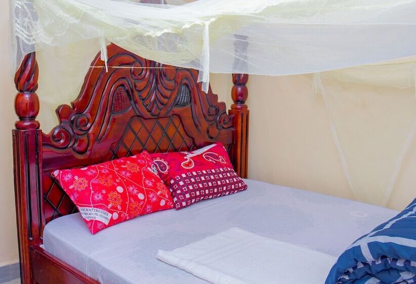 مُتل Sabunyo Hotel Sironko