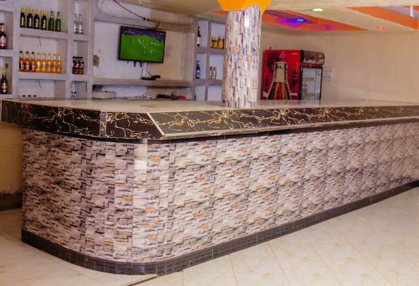 مُتل Sabunyo Hotel Sironko