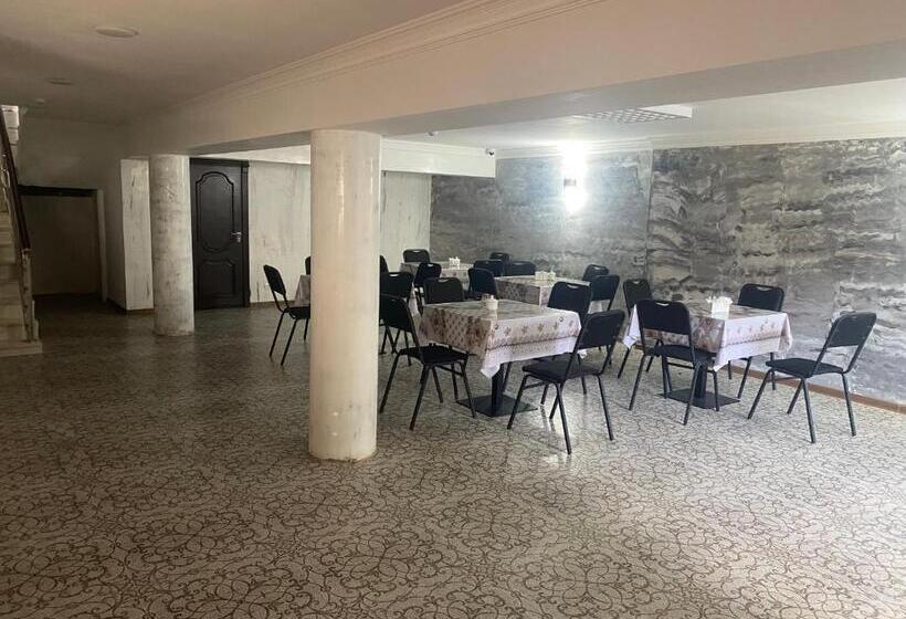 פנסיון Anor Guest House