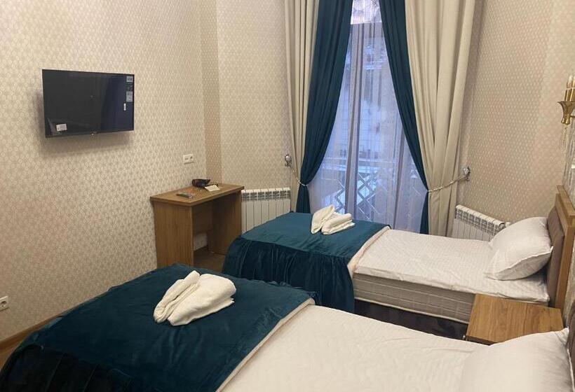פנסיון Anor Guest House
