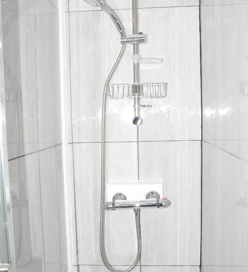 ペンション Austen House