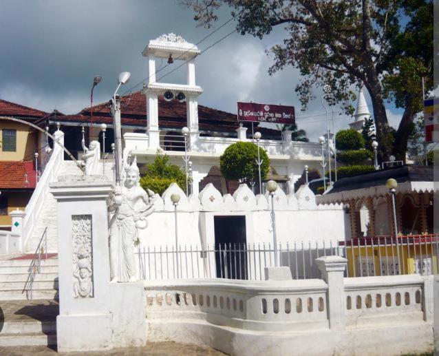 פנסיון Banana Palace Weligama