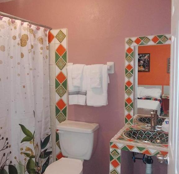 بنسيون Casa Victoria