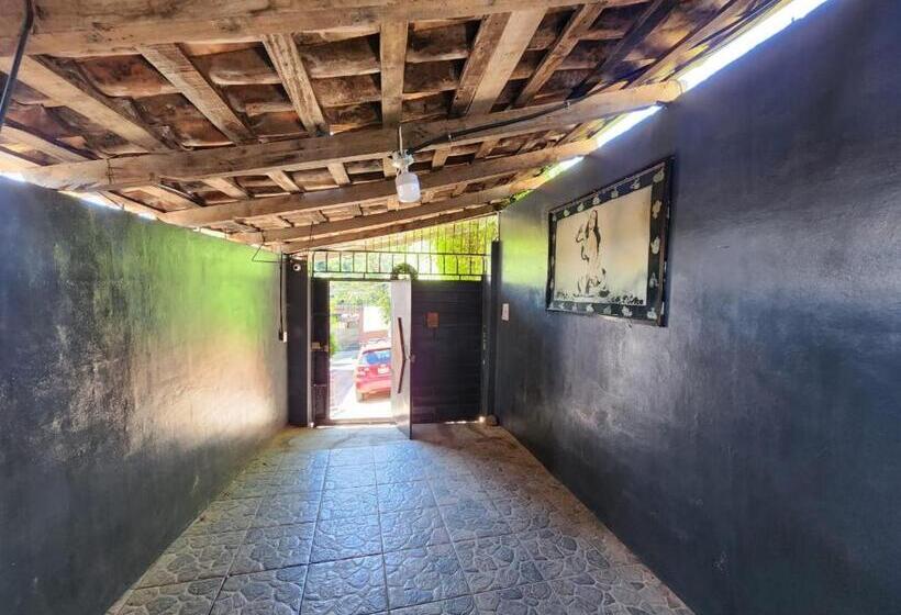 膳宿费 Hostal El Porrón