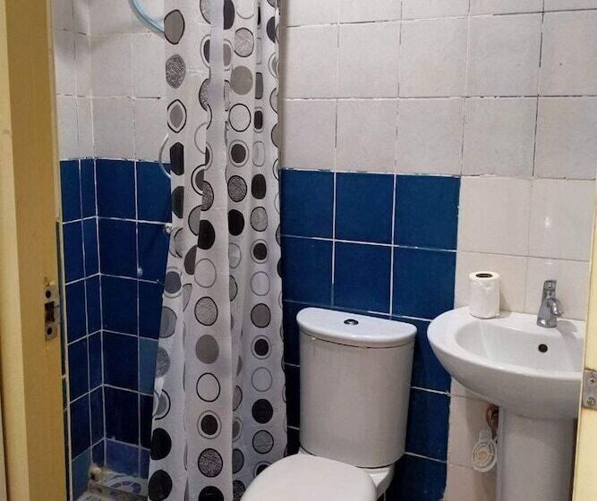 پانسیون Istroberi Inn Palawan Near Airport