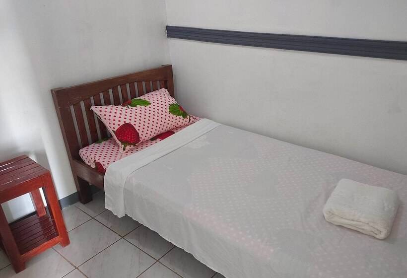 پانسیون Istroberi Inn Palawan Near Airport
