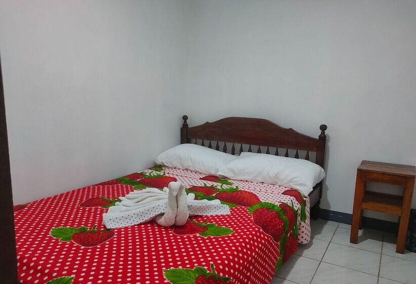 پانسیون Istroberi Inn Palawan Near Airport