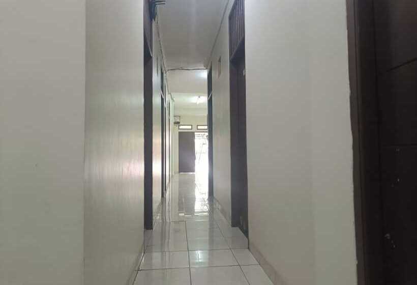 Pensão Kost Griya Asri By Ecommerceloka