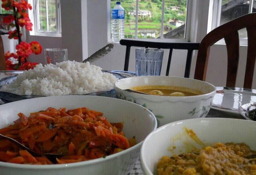 펜션 Misty Wood Cottage