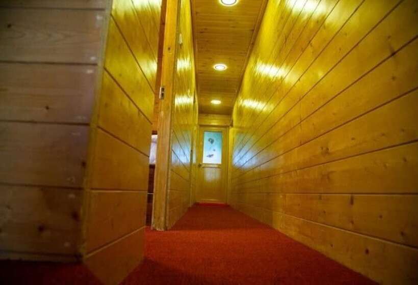 펜션 Misty Wood Cottage