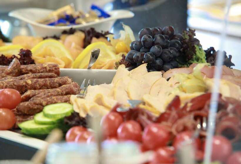 Spree. Hotel Am Hafen