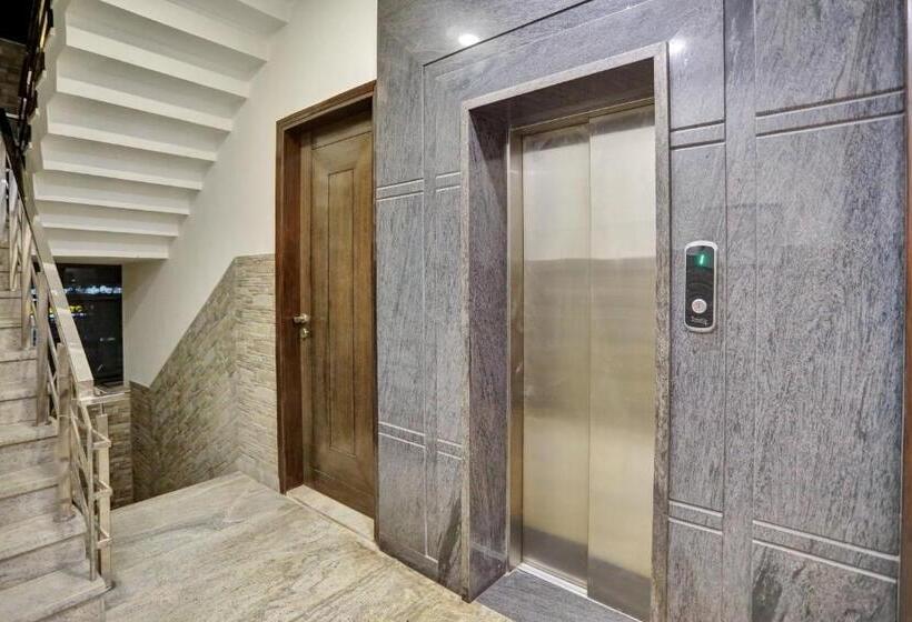 Отель Townhouse Xanthe