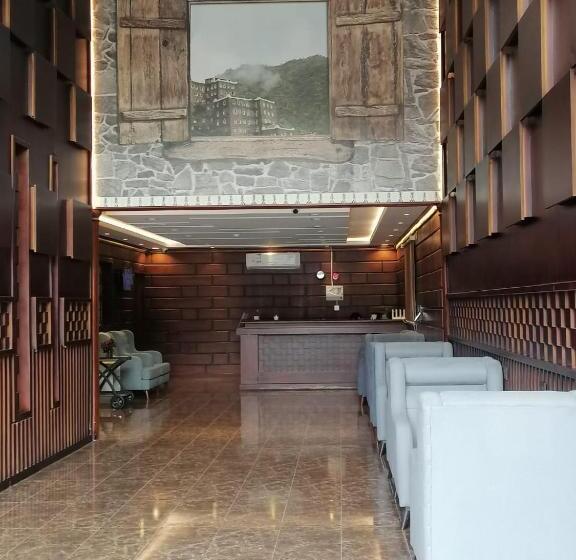 العرين بارك للشقق المخدومة