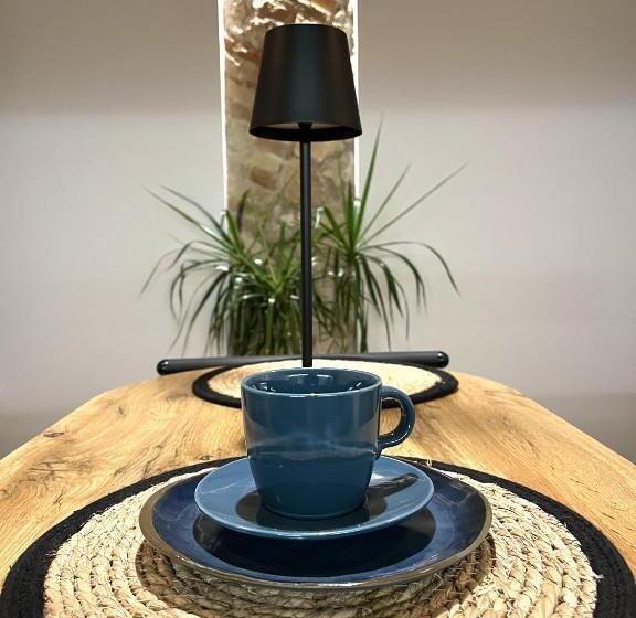 ベッドアンドブレックファースト Almarì