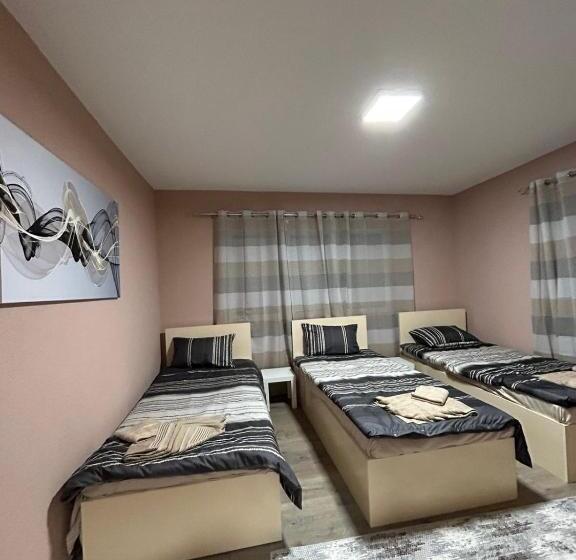 تختخواب و صبحانه Apartments & Restaurant Despina