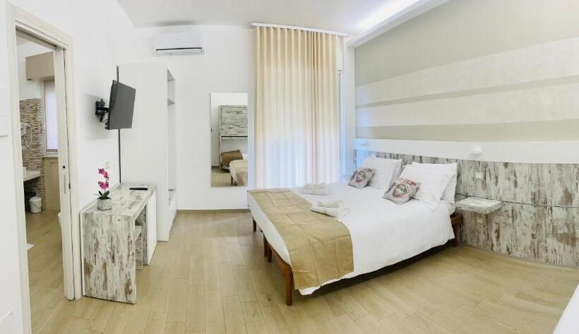 تختخواب و صبحانه La Trinacria