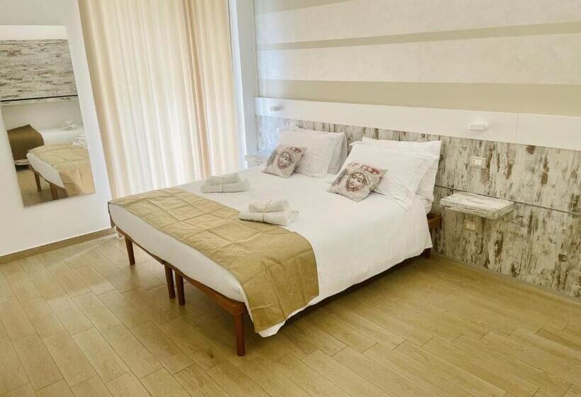 تختخواب و صبحانه La Trinacria