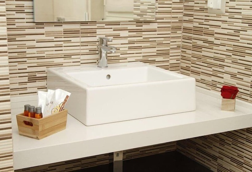 تختخواب و صبحانه La Trinacria