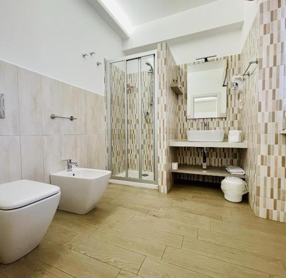 تختخواب و صبحانه La Trinacria