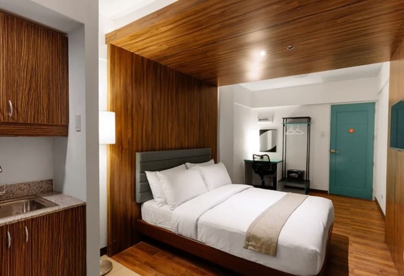 H Plus Hotel Powered By Cocotel