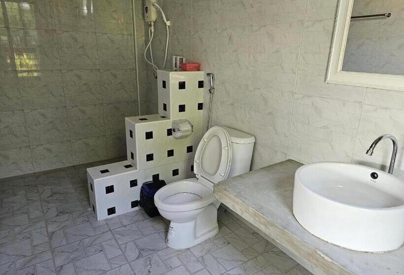 Szálloda ไร่ปาริชาติ