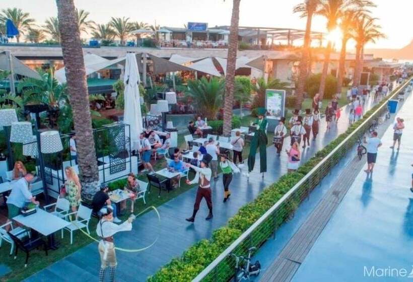 ホテル Bona Me Yalıkavak