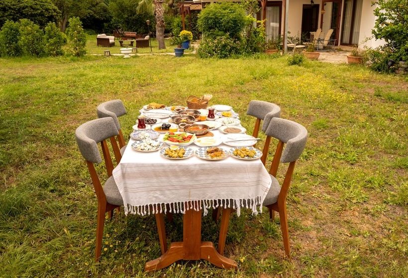 ホテル Bona Me Yalıkavak