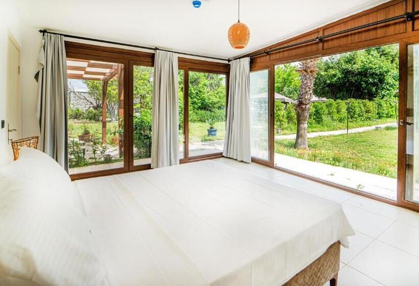 ホテル Bona Me Yalıkavak