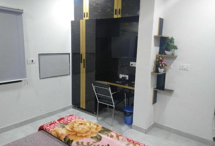 酒店 Collection O 810350  Imperial Crown