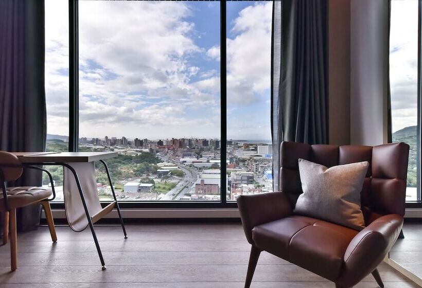 هتل Four Points By Sheraton Taipei Bali