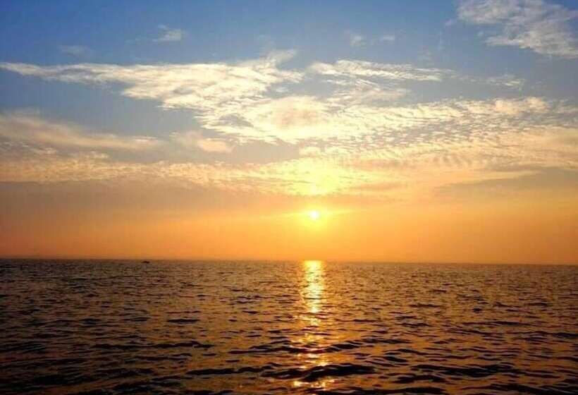 فندق Hiru Lagoon Negombo