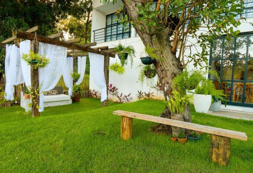 فندق Milie Lounge Pousada