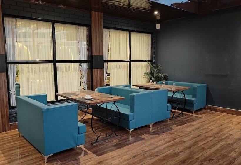 酒店 Mount Polaris Suites & Spa